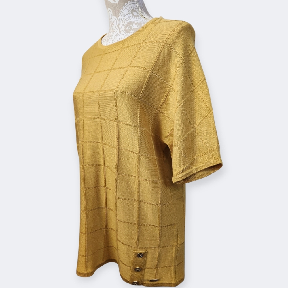 Calvin Klein Mustard Yellow Knit Short Sleeve Sweater With Button Accents Sz. L